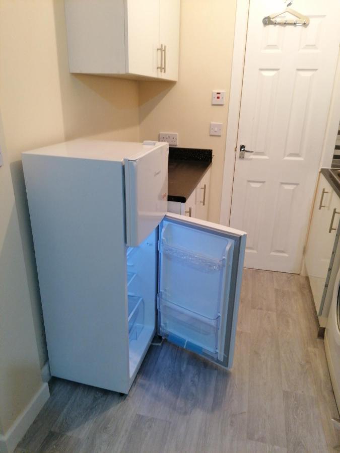 Self-Contained Studio Flat Bathrooms Kitchens Upgrade Locations To City Centre 15 Minutes Walking Distance Nottingham Universities Queen Hospitals City Hospitals Esterno foto